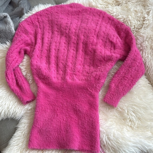 NWT RETROFETE Cable-Knit Mini Dress Size S Pink New Tala Fuzzy sweater Small - Picture 12 of 12